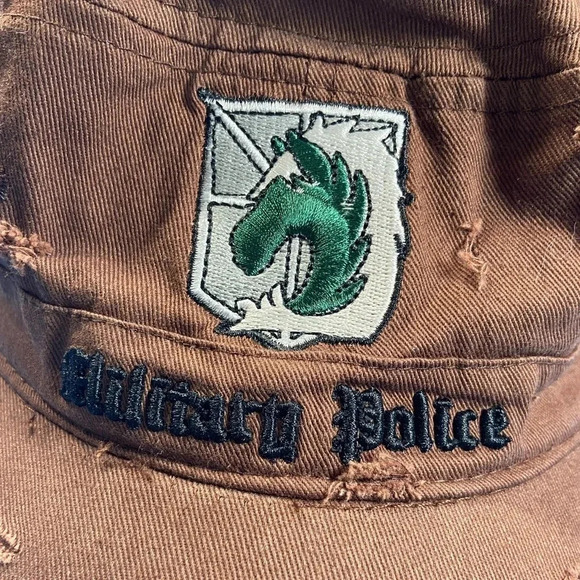 Attack on Titan -  Military Police Hat - Never Worn - Picture 4 of 13